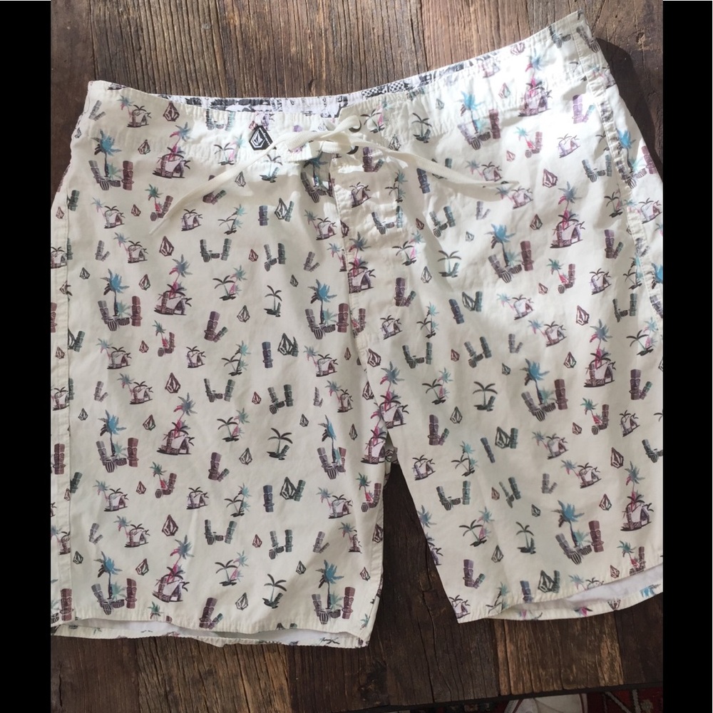 Volcom board shorts